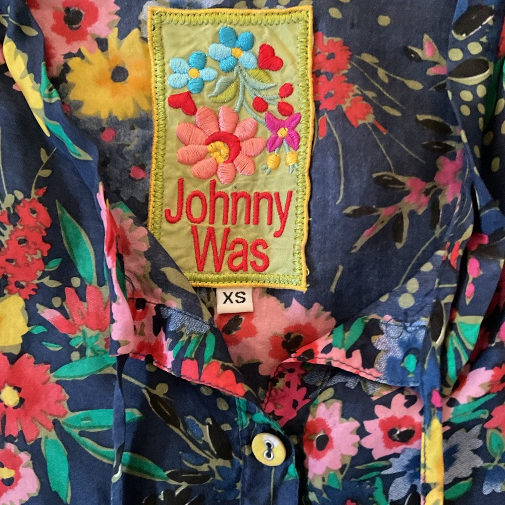 Johnny Was silk floral blouse size xs - Picture 2 of 6